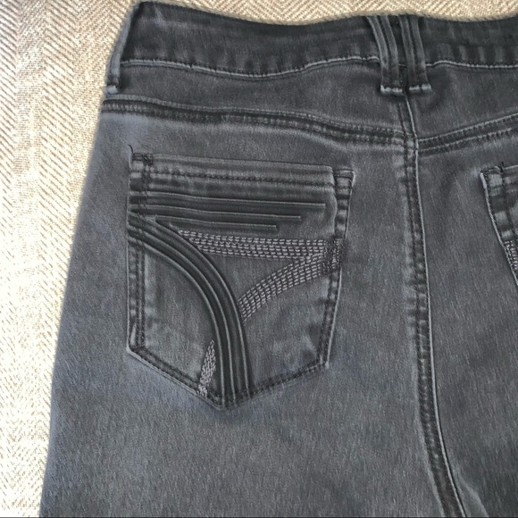 EUC Seven7 High Rise Skinny Jeans Size 6. - Picture 6 of 10